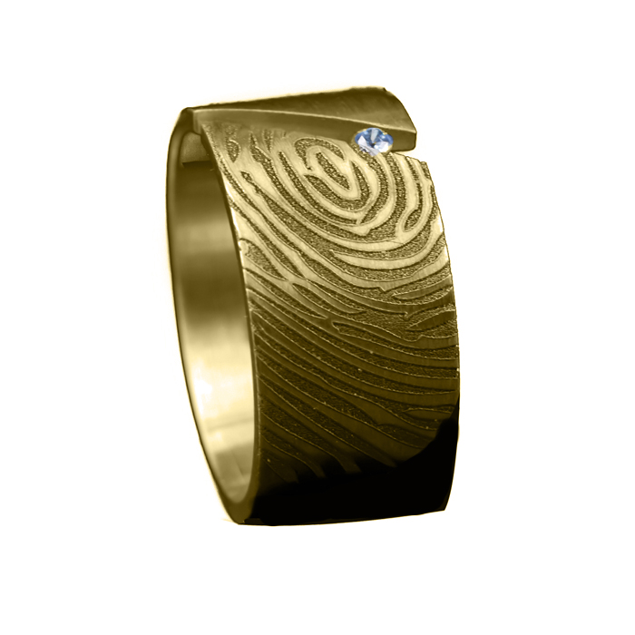 Ring open diagonaal 4mm goud met afdruk en steentje bovenzijde