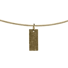Gouden rechthoekige hanger met vingerafdruk