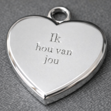 Hanger hartvormig 22x24mm zilver met graveren