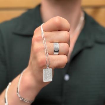 Vlakke vingerafdruk ring zilver draagfoto